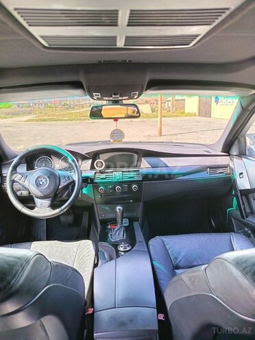 BMW 525-11