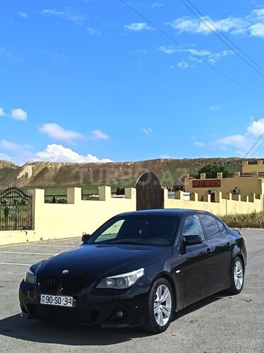 BMW 525-9