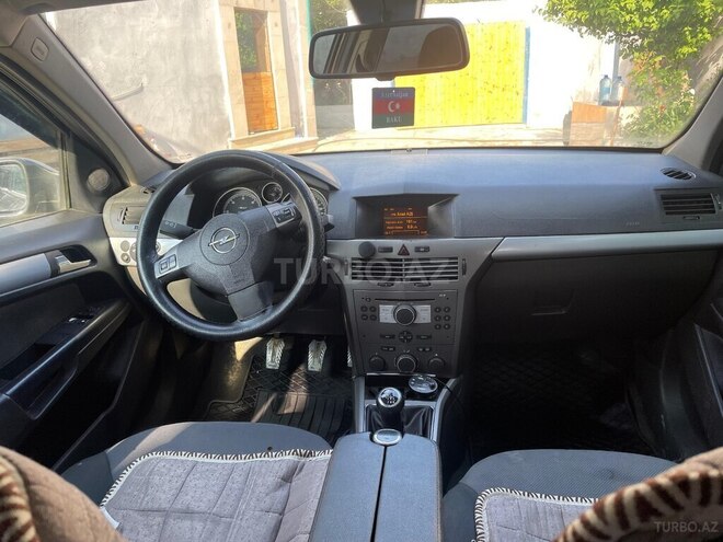 Opel Astra-4