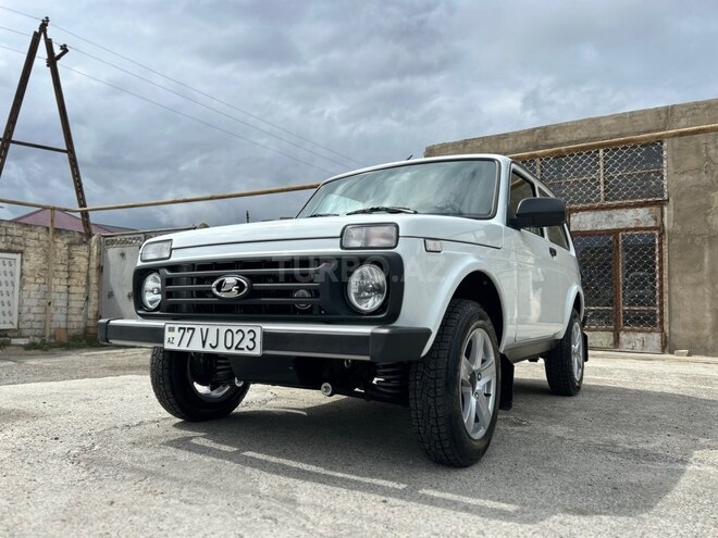 LADA (VAZ) Niva-1