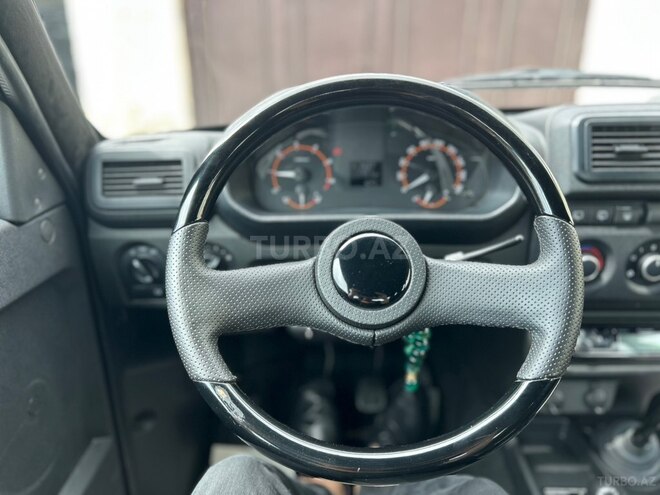 LADA (VAZ) Niva-11