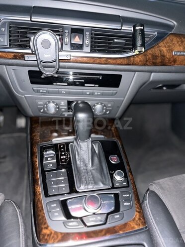 Audi A6-5