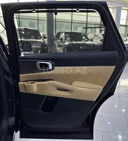 Kia Sorento-16