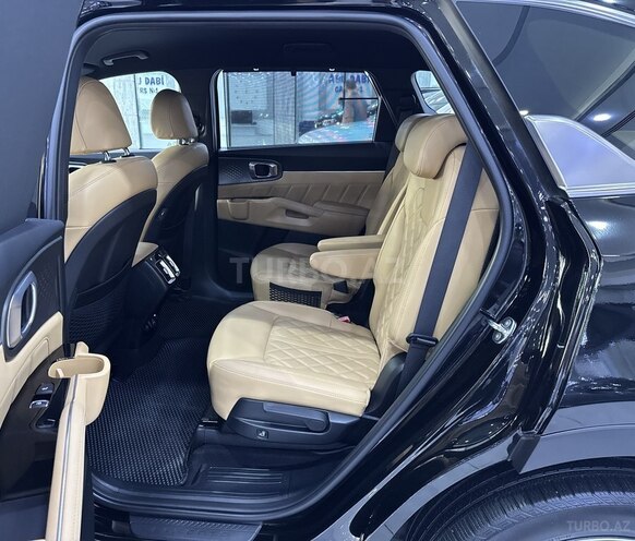 Kia Sorento-14