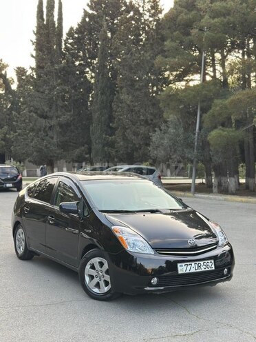 Toyota Prius-2