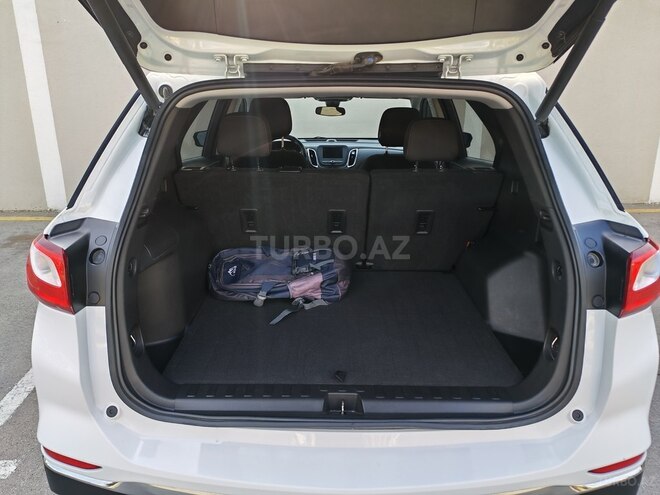 Chevrolet Equinox-21