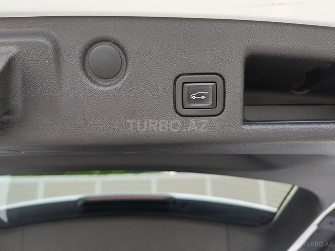 Chevrolet Equinox-8