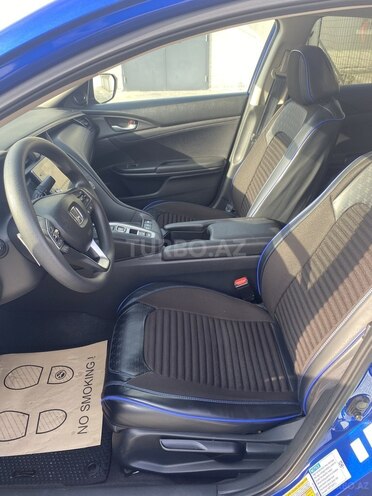 Honda Insight-10