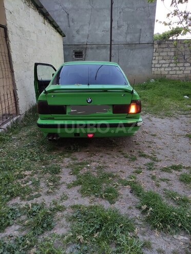 BMW 525-2