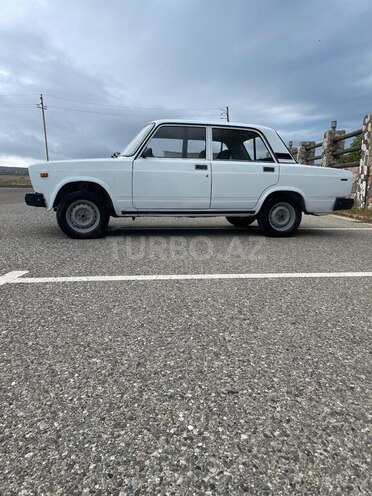 LADA (VAZ) 2107-4