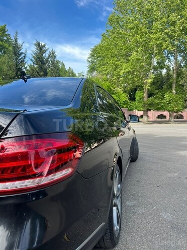 Mercedes E 220-3