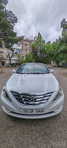 Hyundai Sonata-1