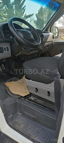 Ford Transit-13