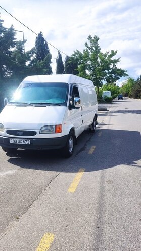 Ford Transit-3
