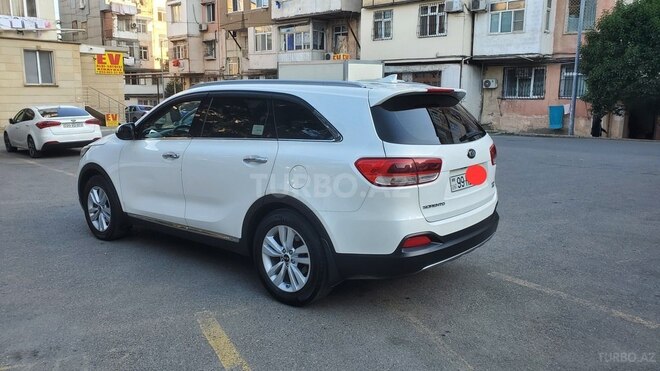 Kia Sorento-8