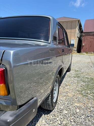 LADA (VAZ) 2107-4