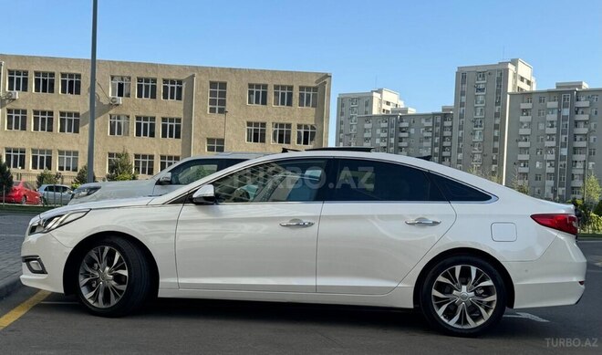 Hyundai Sonata-8