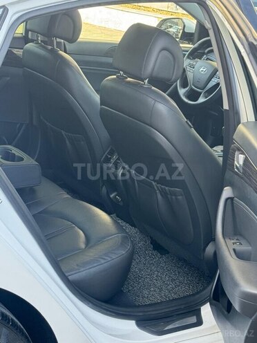 Hyundai Sonata-21