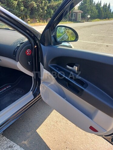 Kia Ceed-7