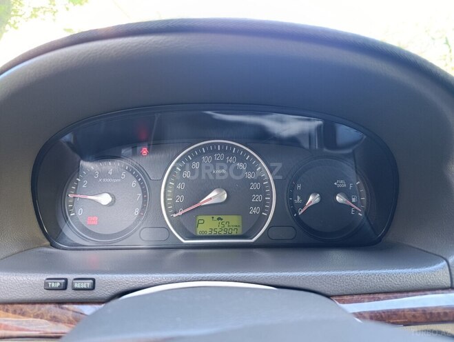 Hyundai Sonata-21