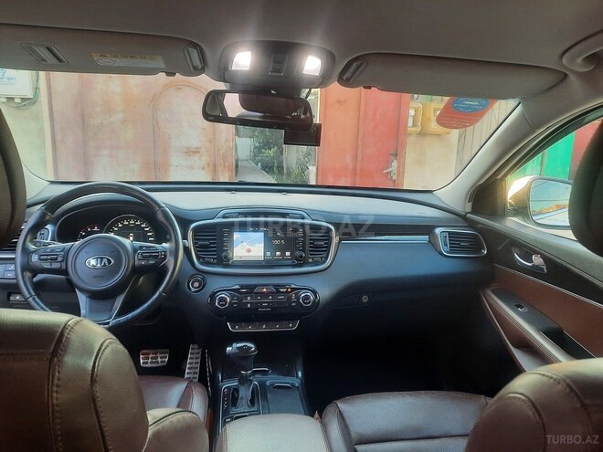 Kia Sorento-3