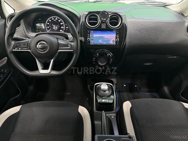 Nissan Note-9