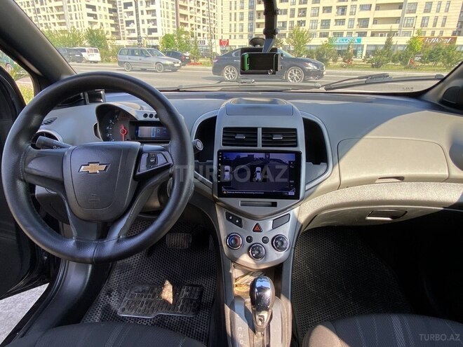 Chevrolet Aveo-3