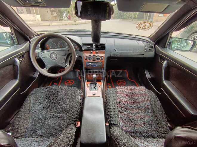 Mercedes C 200-2