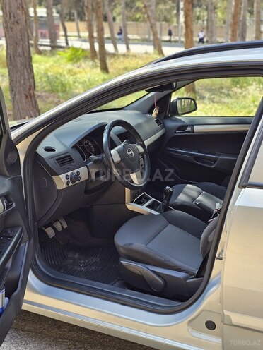 Opel Astra-8