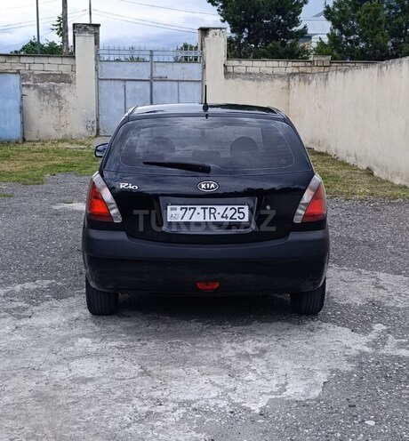 Kia Rio-12