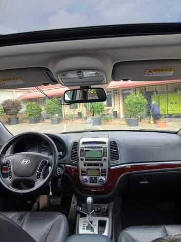 Hyundai Santa Fe-6