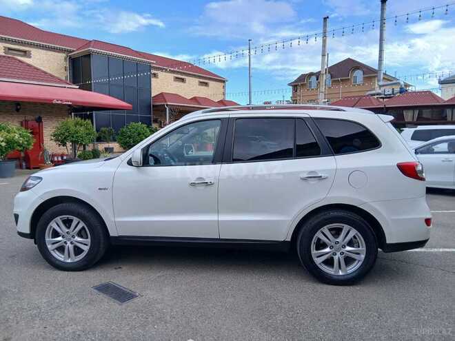 Hyundai Santa Fe-2