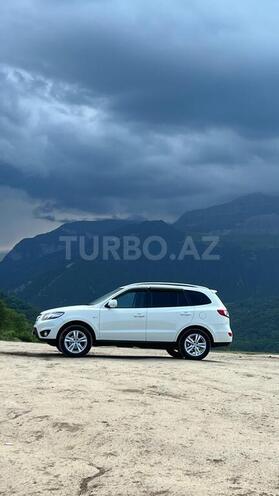 Hyundai Santa Fe-4