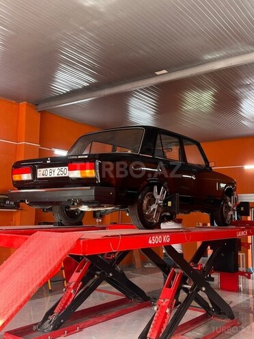 LADA (VAZ) 2107-9