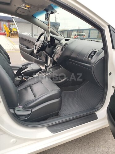 Kia Cerato-14