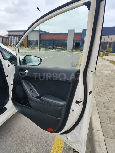Kia Cerato-16