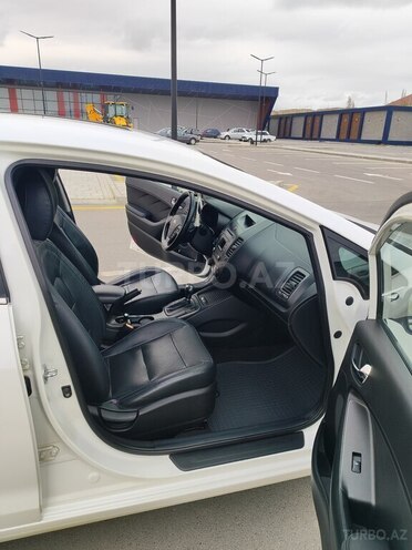 Kia Cerato-15