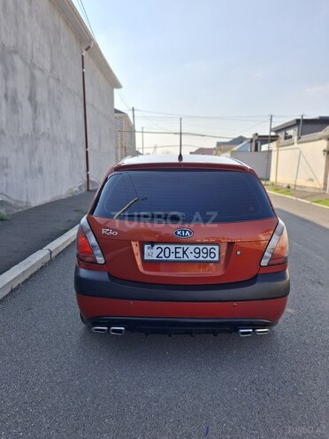 Kia Rio-2