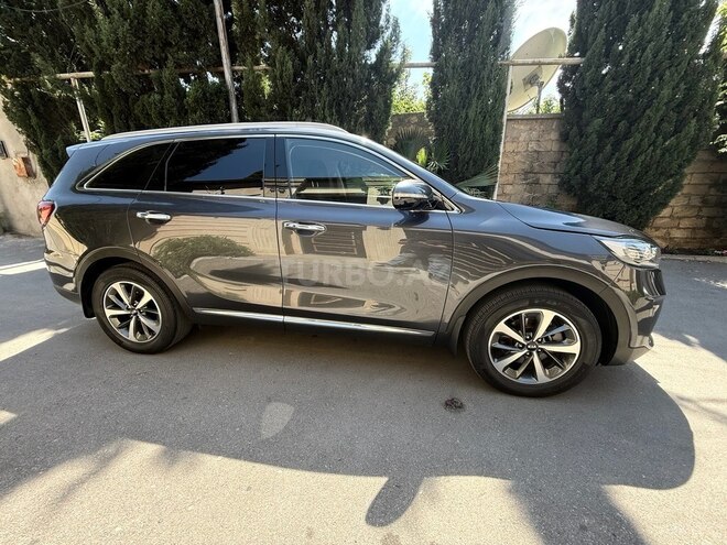 Kia Sorento-5