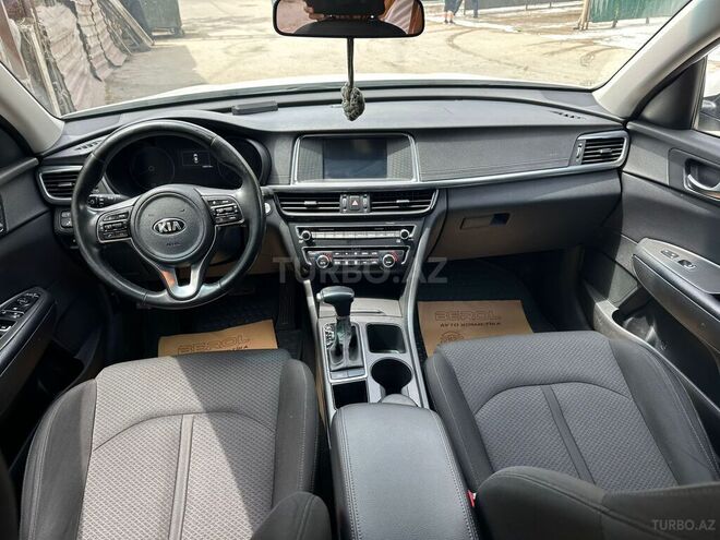 Kia Optima-10