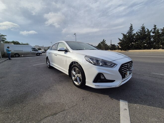 Hyundai Sonata-2