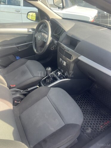 Opel Astra-3