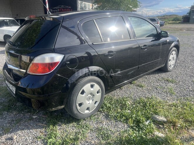 Opel Astra-2