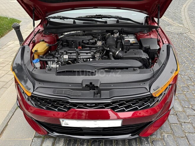 Kia K5-11