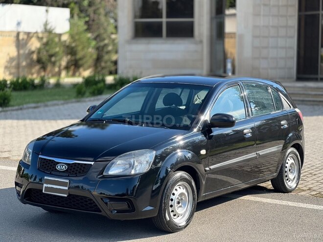 Kia Rio-2