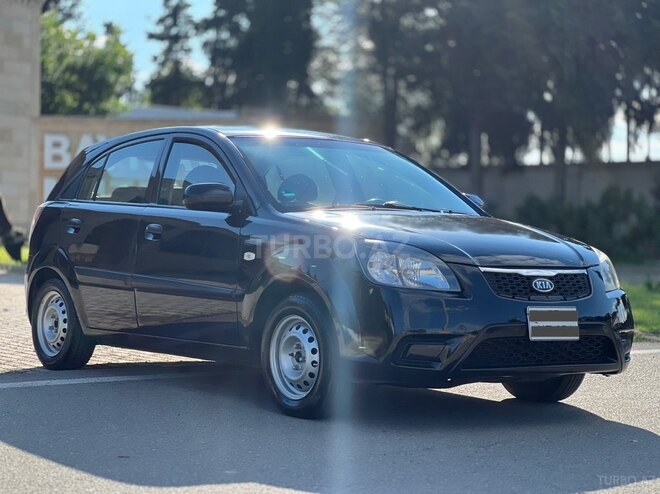 Kia Rio-3