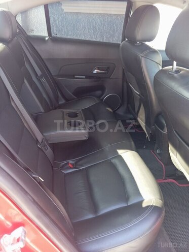 Chevrolet Cruze-6