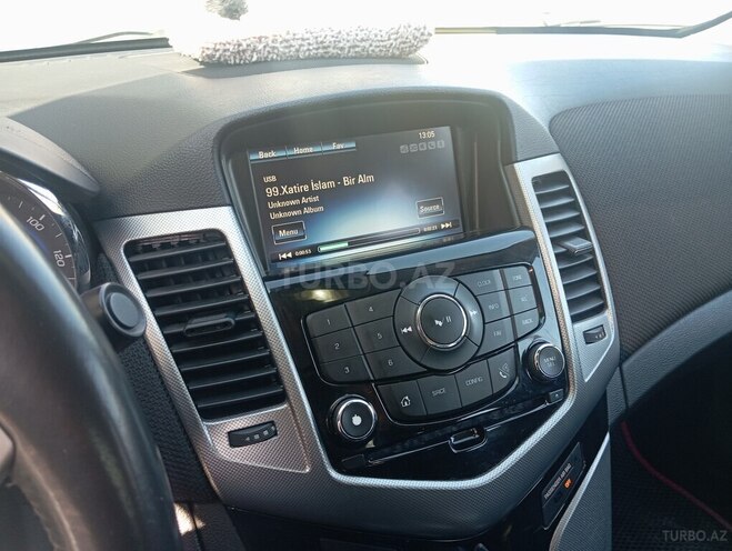 Chevrolet Cruze-9
