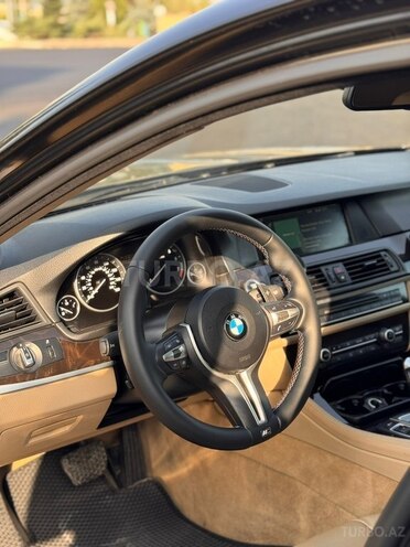 BMW 528-8