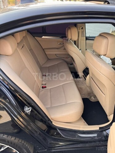 BMW 528-10